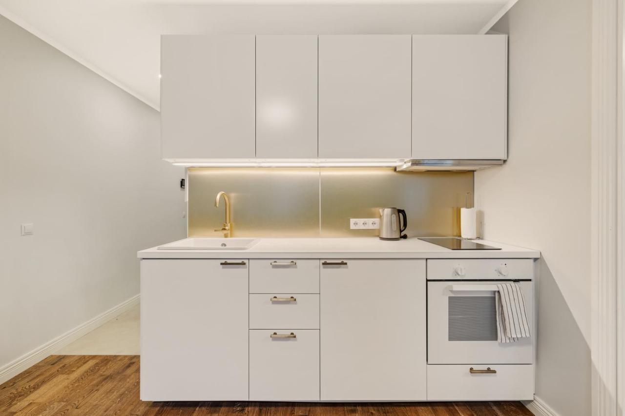 탈린 Charming 1Br In Superb Location, Free Parking & Wi-Fi 아파트 외부 사진